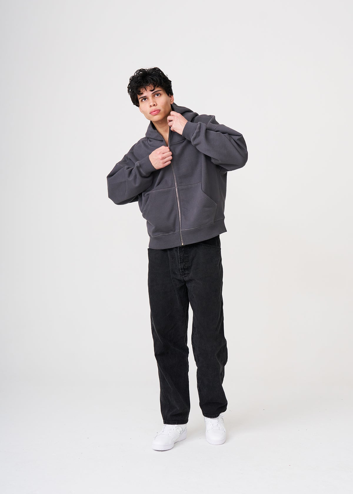 Gray Heavyweight Fleece Sweatsuit – NoveaTerra