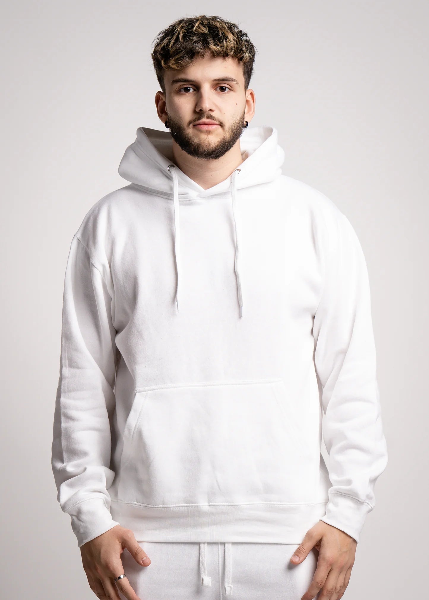 9 OZ Heavy Blend Sweatshirt